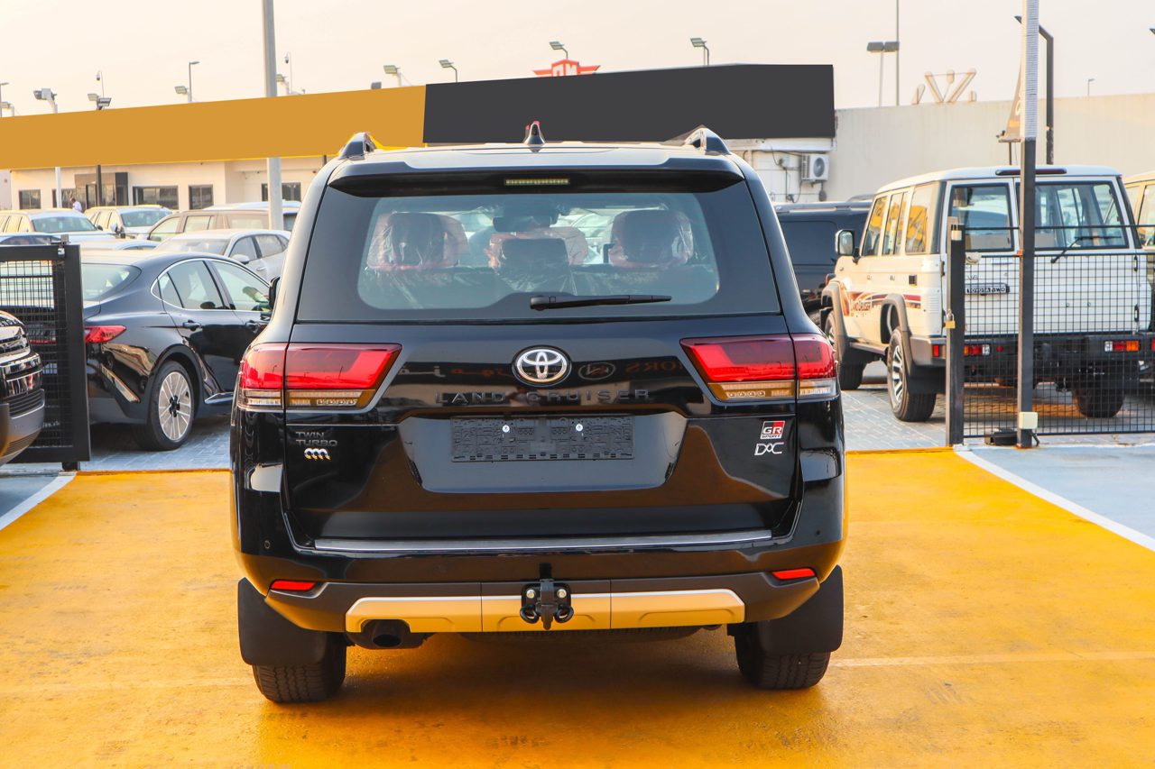 Car Image 2026 TOYOTA LAND CRUISER 