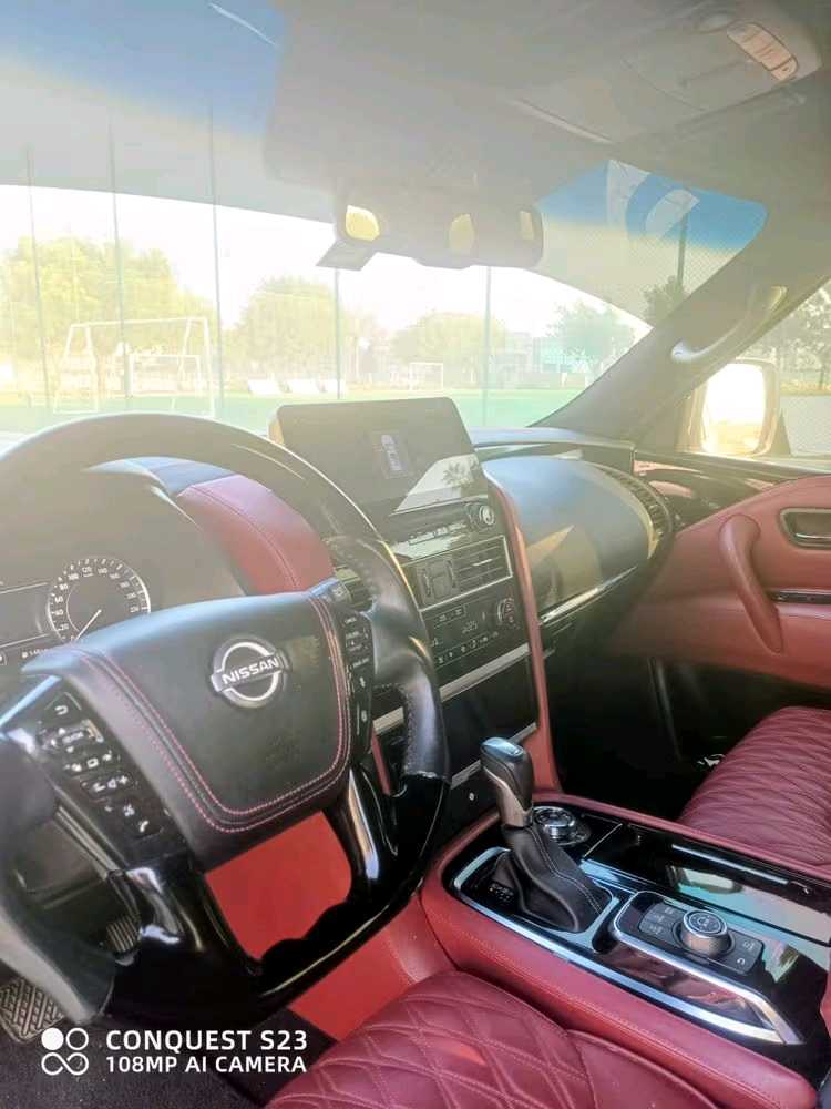 Car Image 2012 NISSAN PATROL Platinum