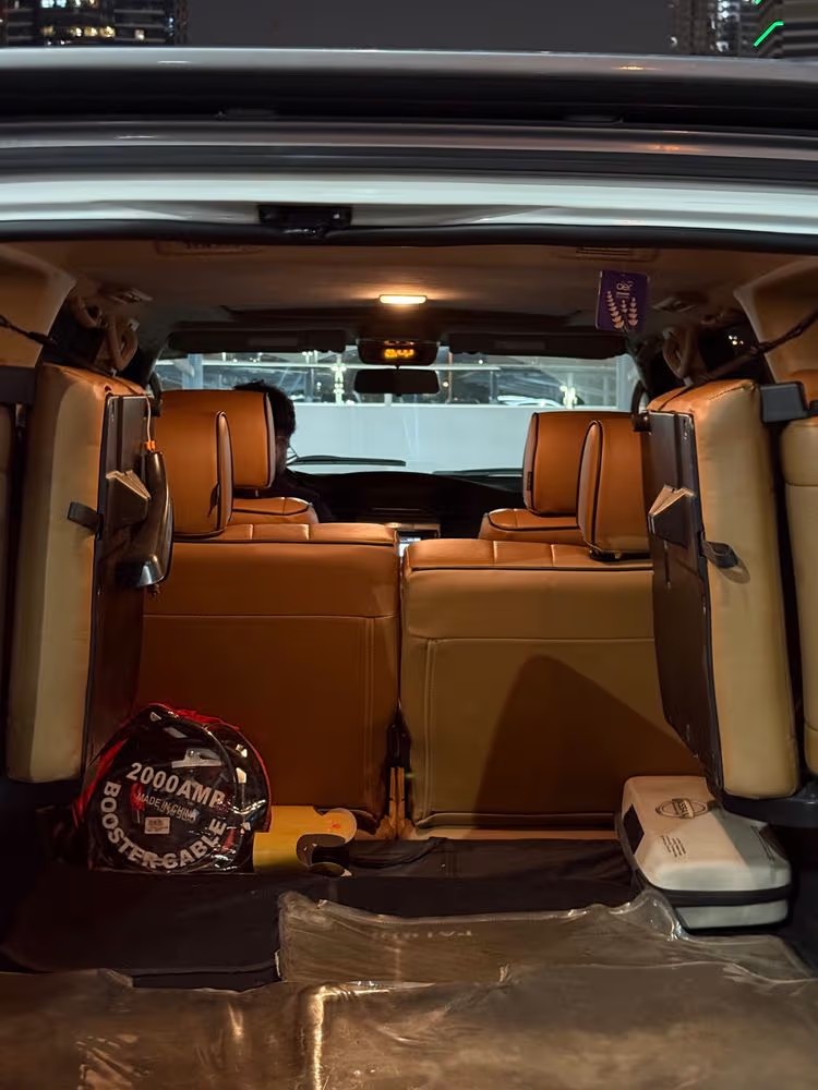 Car Image 2019 NISSAN SAFARI 