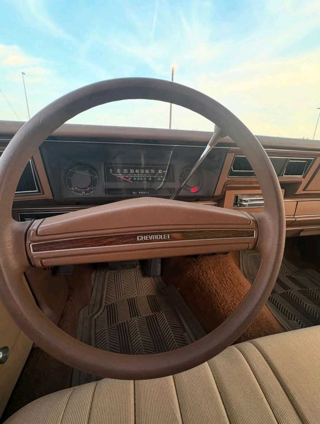 Car Image 1977 CHEVROLET IMPALA 