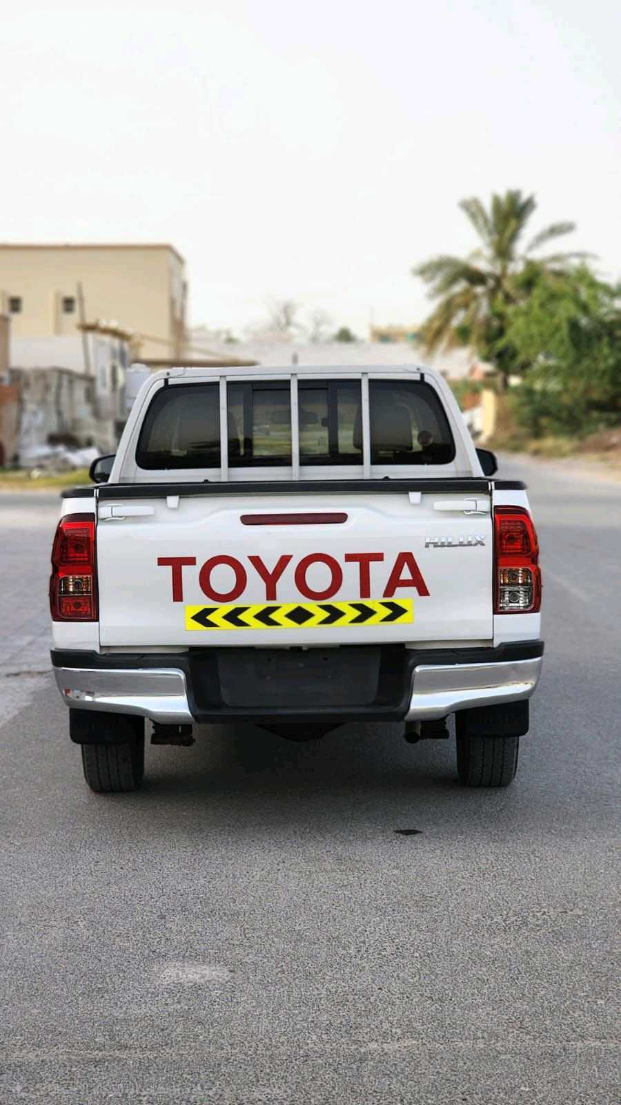 Car Image 2020 TOYOTA HILUX 2.7