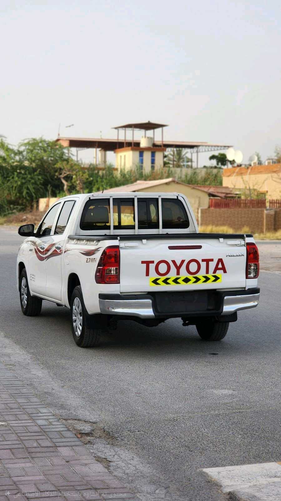 Car Image 2020 TOYOTA HILUX 2.7