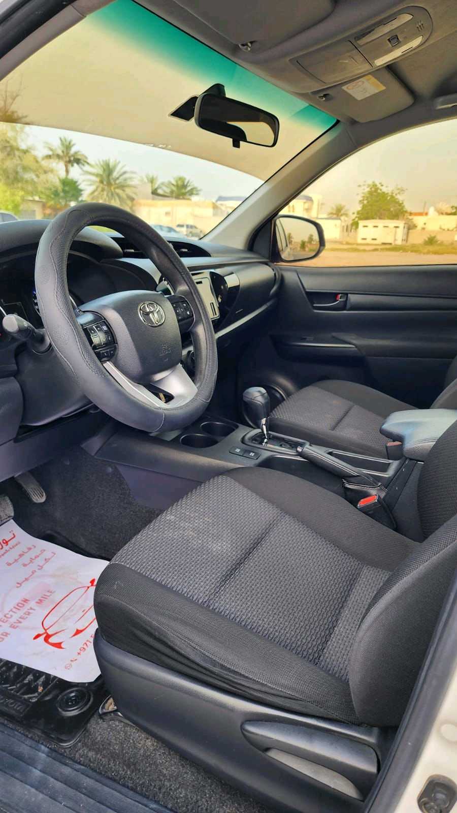 Car Image 2020 TOYOTA HILUX 2.7