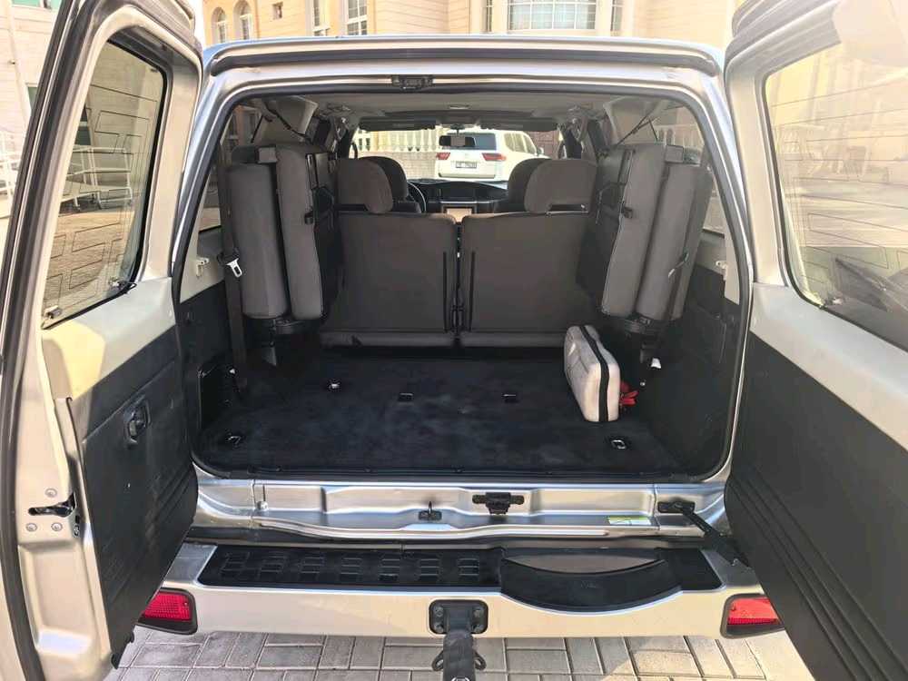 Car Image 2021 NISSAN SAFARI 