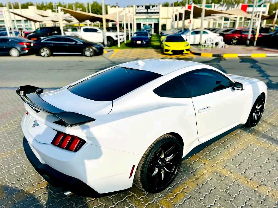 Car Image 2024 FORD MUSTANG Ecoboost
