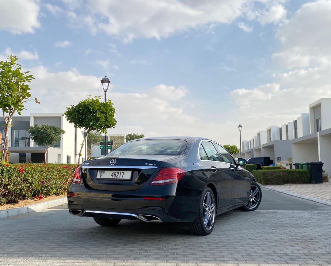 Car Image 2019 MERCEDES E Class 450
