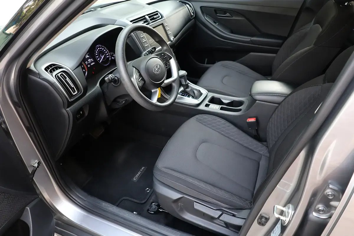 Car Image 2023 HYUNDAI CRETA 