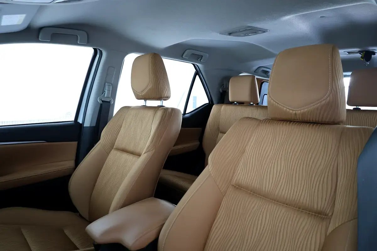 Car Image 2023 TOYOTA FORTUNER 