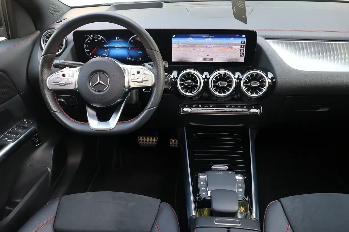Car Image 2024 MERCEDES EQA 