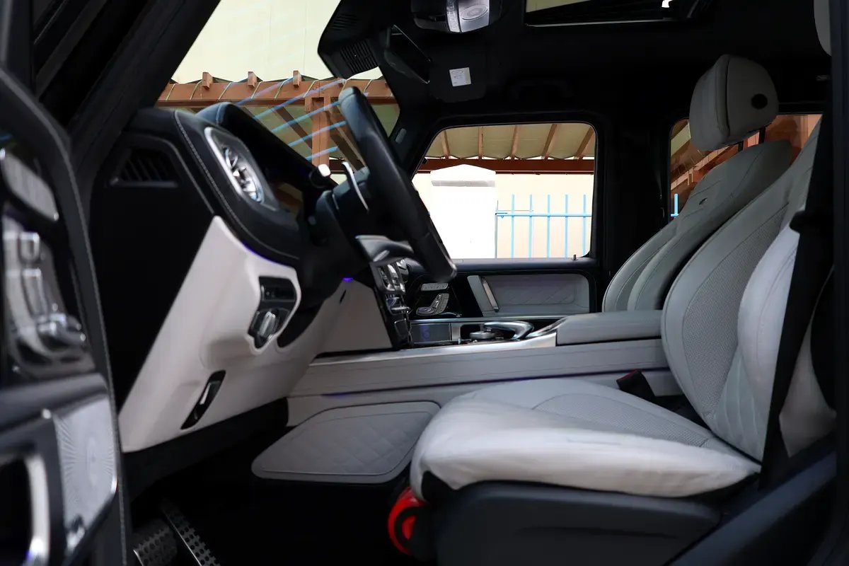 Car Image 2021 MERCEDES G CLASS 