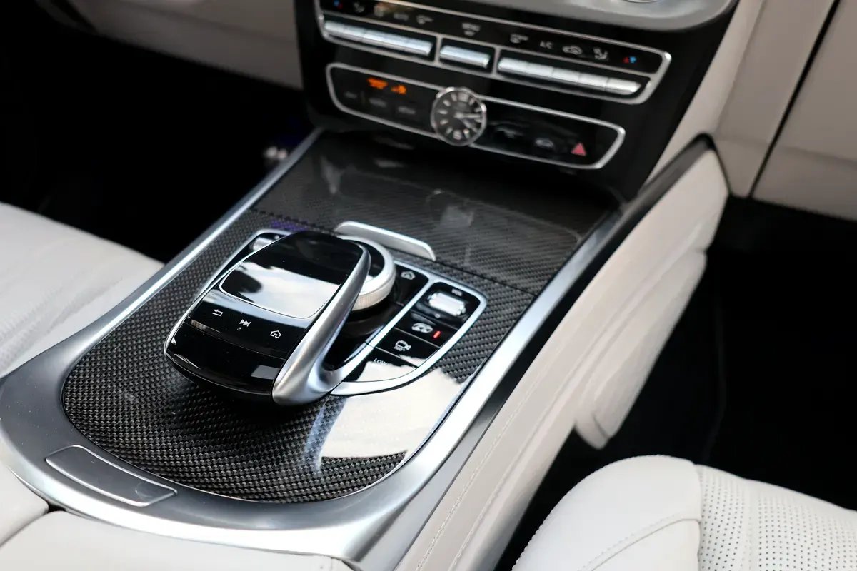 Car Image 2021 MERCEDES G CLASS 