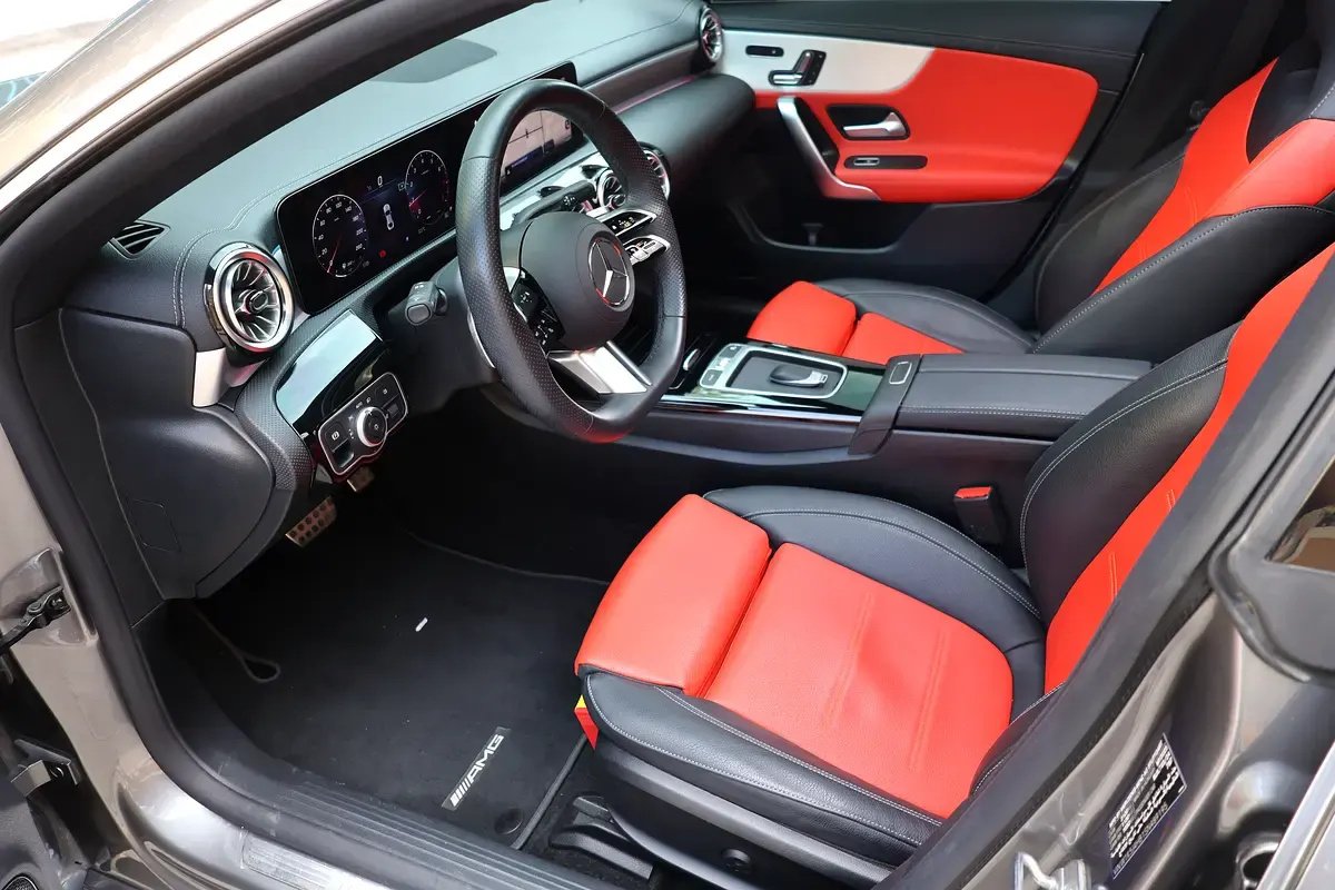 Car Image 2025 MERCEDES CLA CLASS 