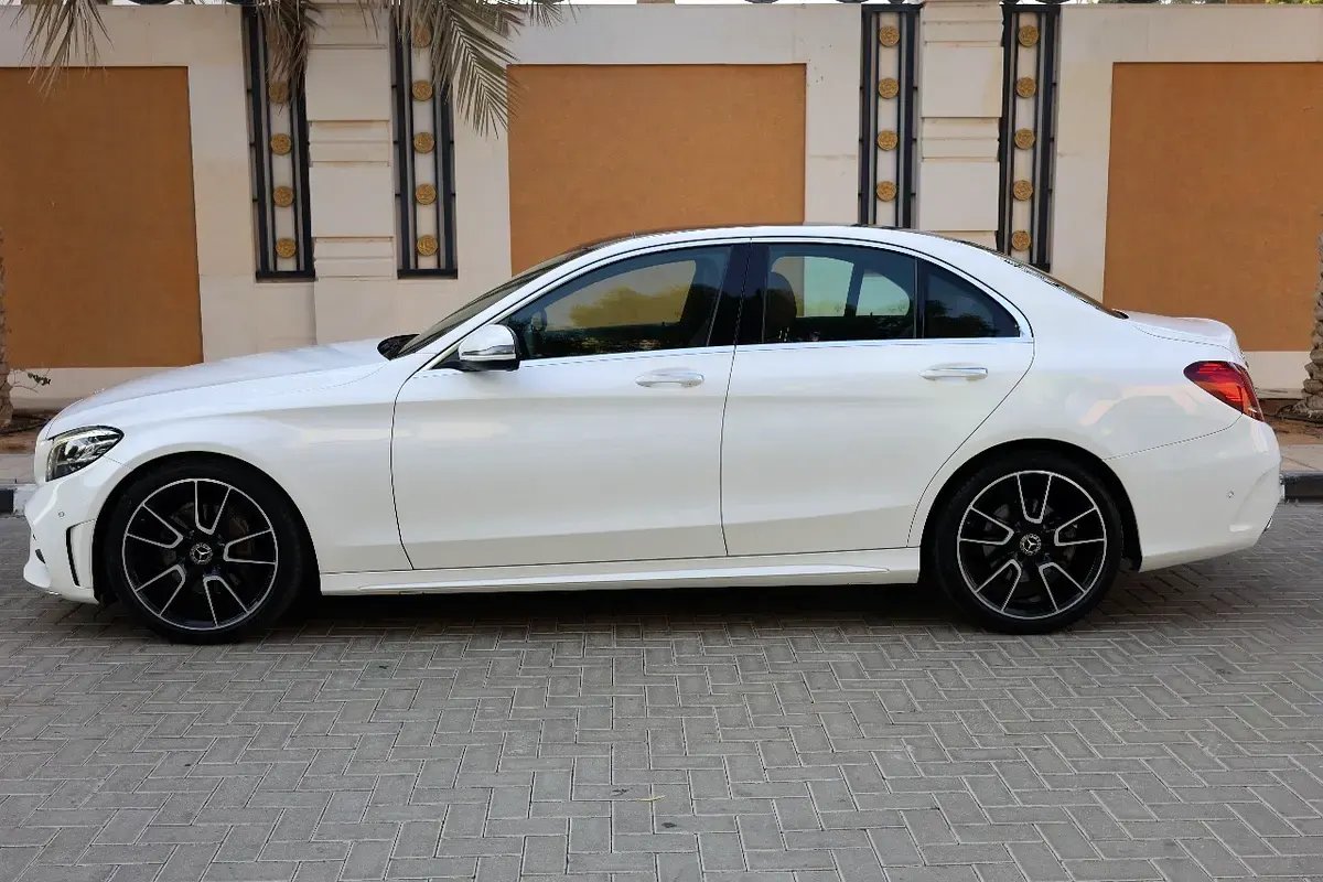 Car Image 2019 MERCEDES C Class 