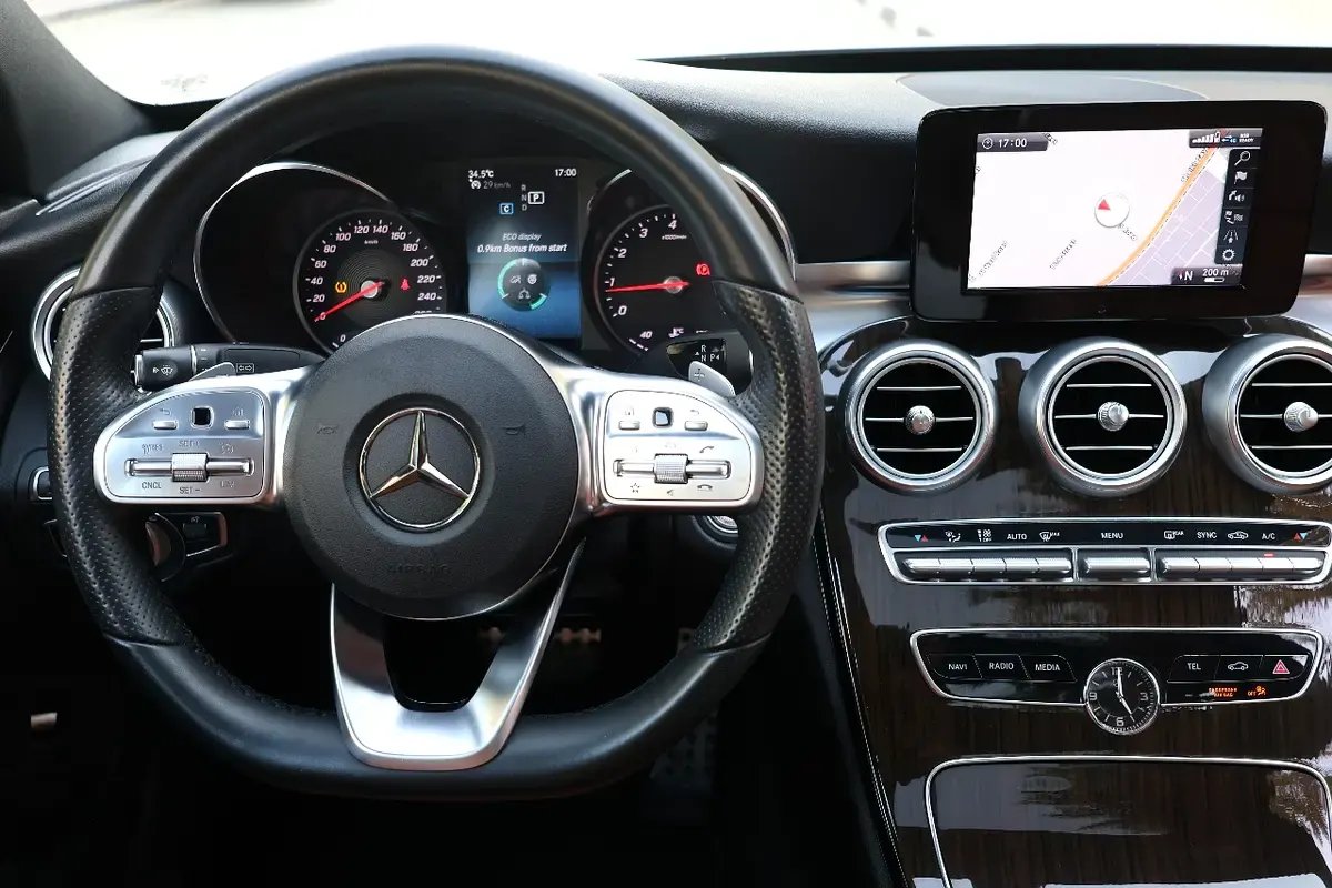 Car Image 2019 MERCEDES C Class 