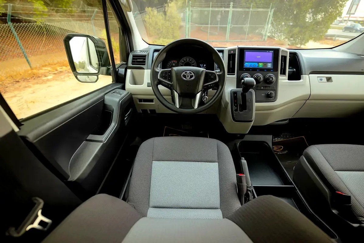 Car Image 2026 TOYOTA Hiace 
