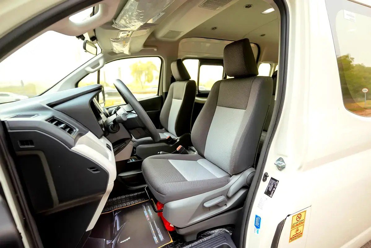 Car Image 2026 TOYOTA Hiace 