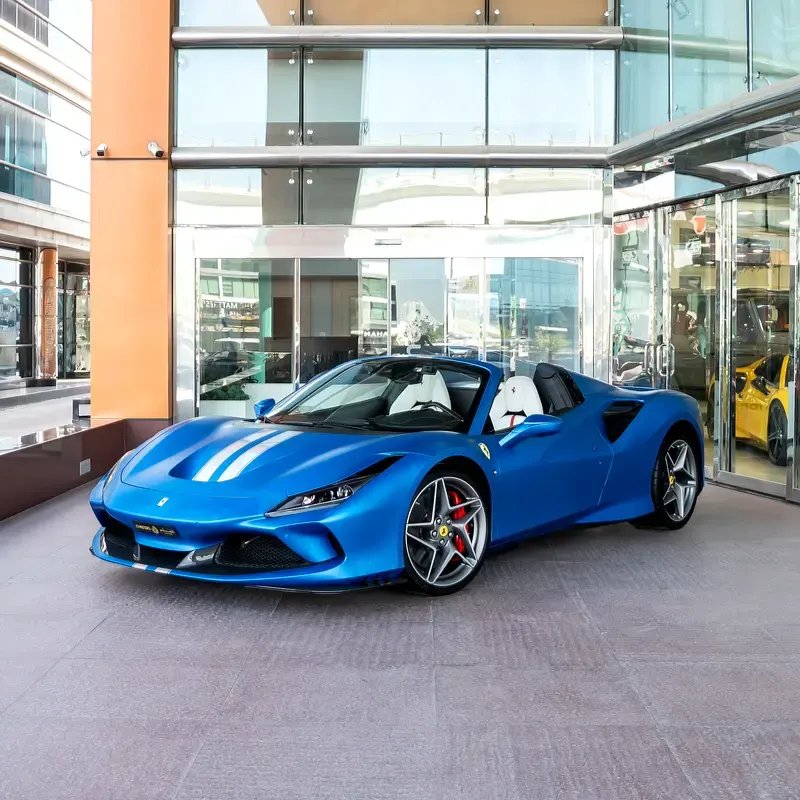 FERRARI F8 2023