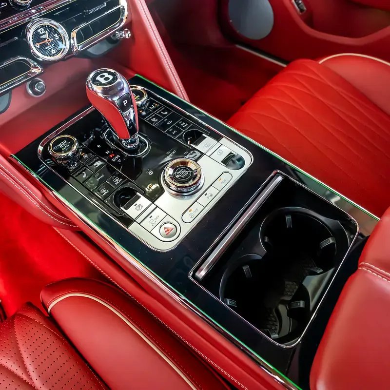 Car Image 2020 BENTLEY FLYING SPUR 