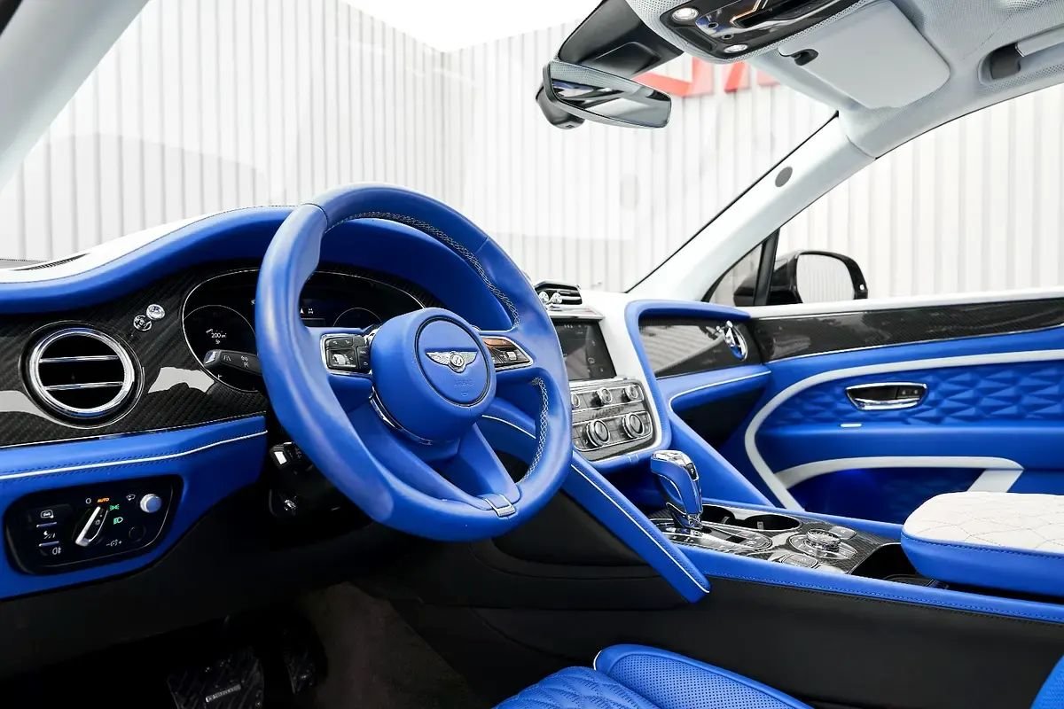 Car Image 2022 BENTLEY BENTAYGA 