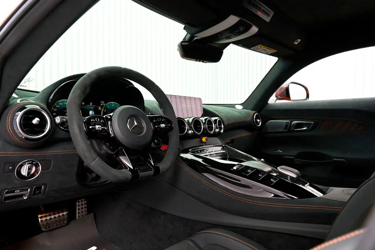 Car Image 2021 MERCEDES GT 