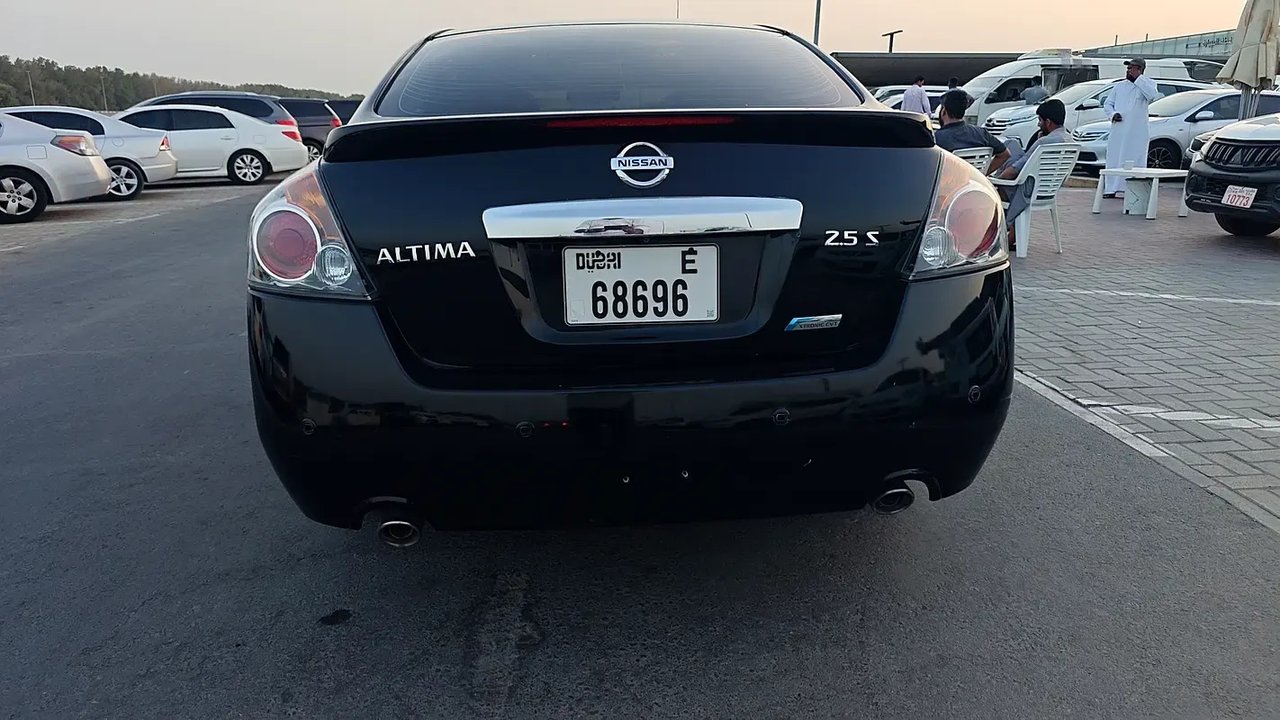 Car Image 2010 NISSAN ALTIMA 