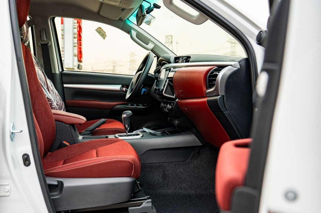 Car Image 2026 TOYOTA HILUX 