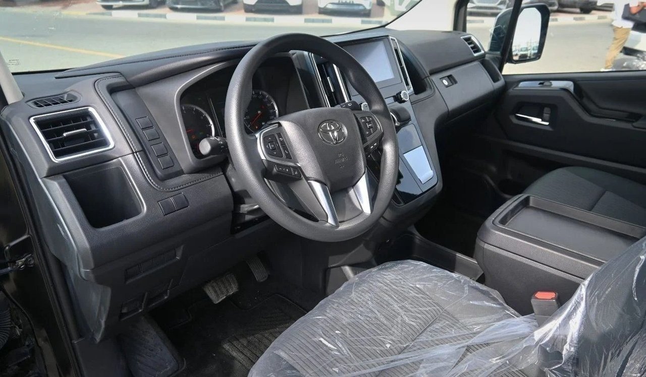 Car Image 2026 TOYOTA Granvia 
