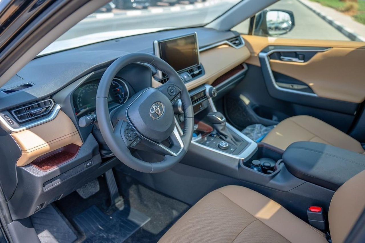 Car Image 2025 TOYOTA RAV4 