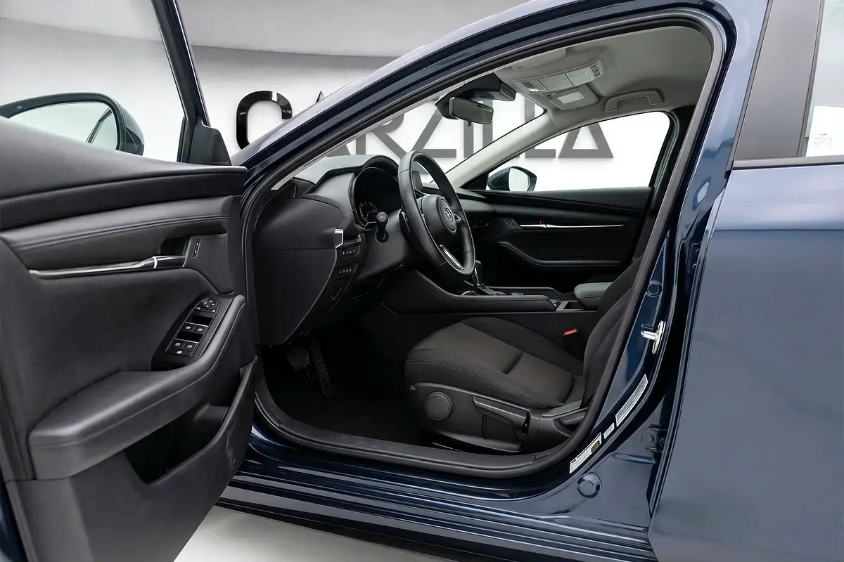 Car Image 2025 MAZDA 3 