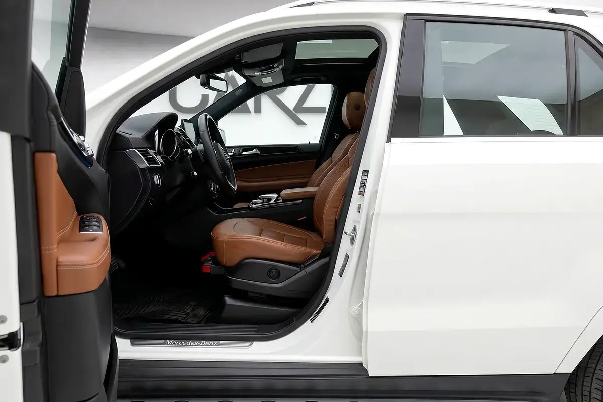 Car Image 2018 MERCEDES GLE CLASS 