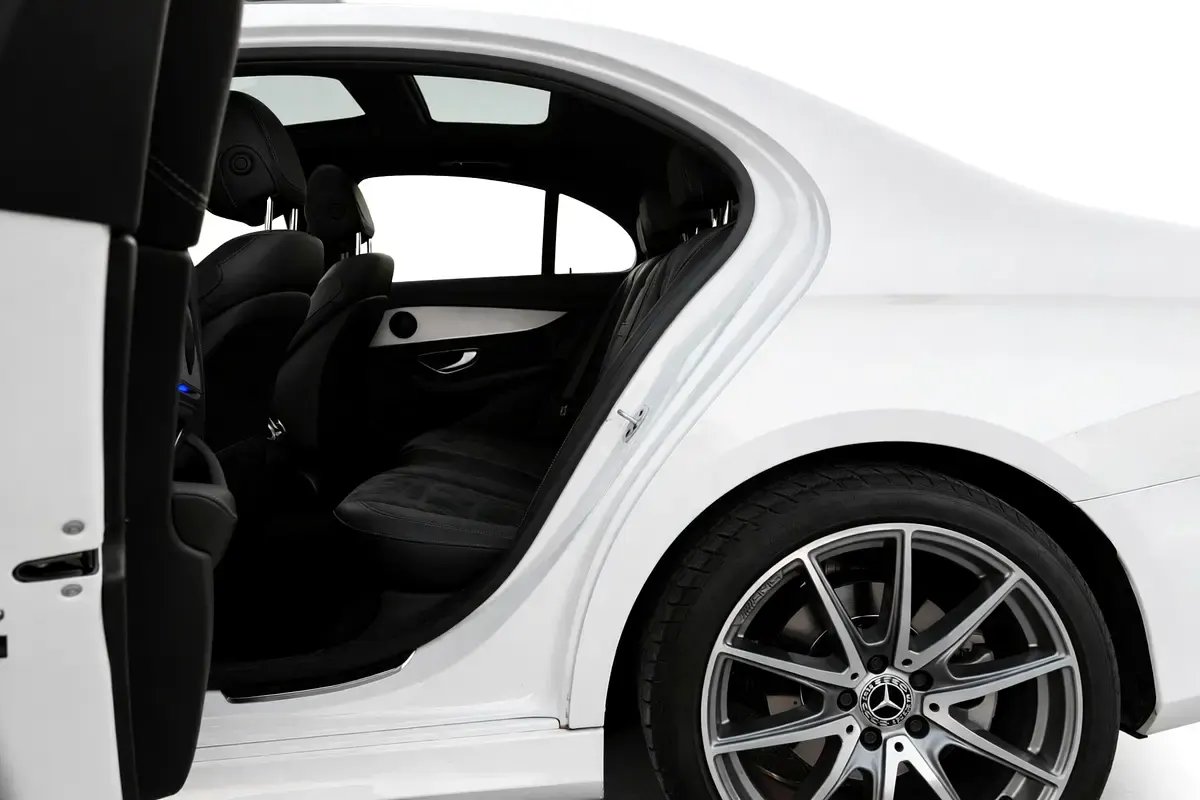 Car Image 2023 MERCEDES E Class 
