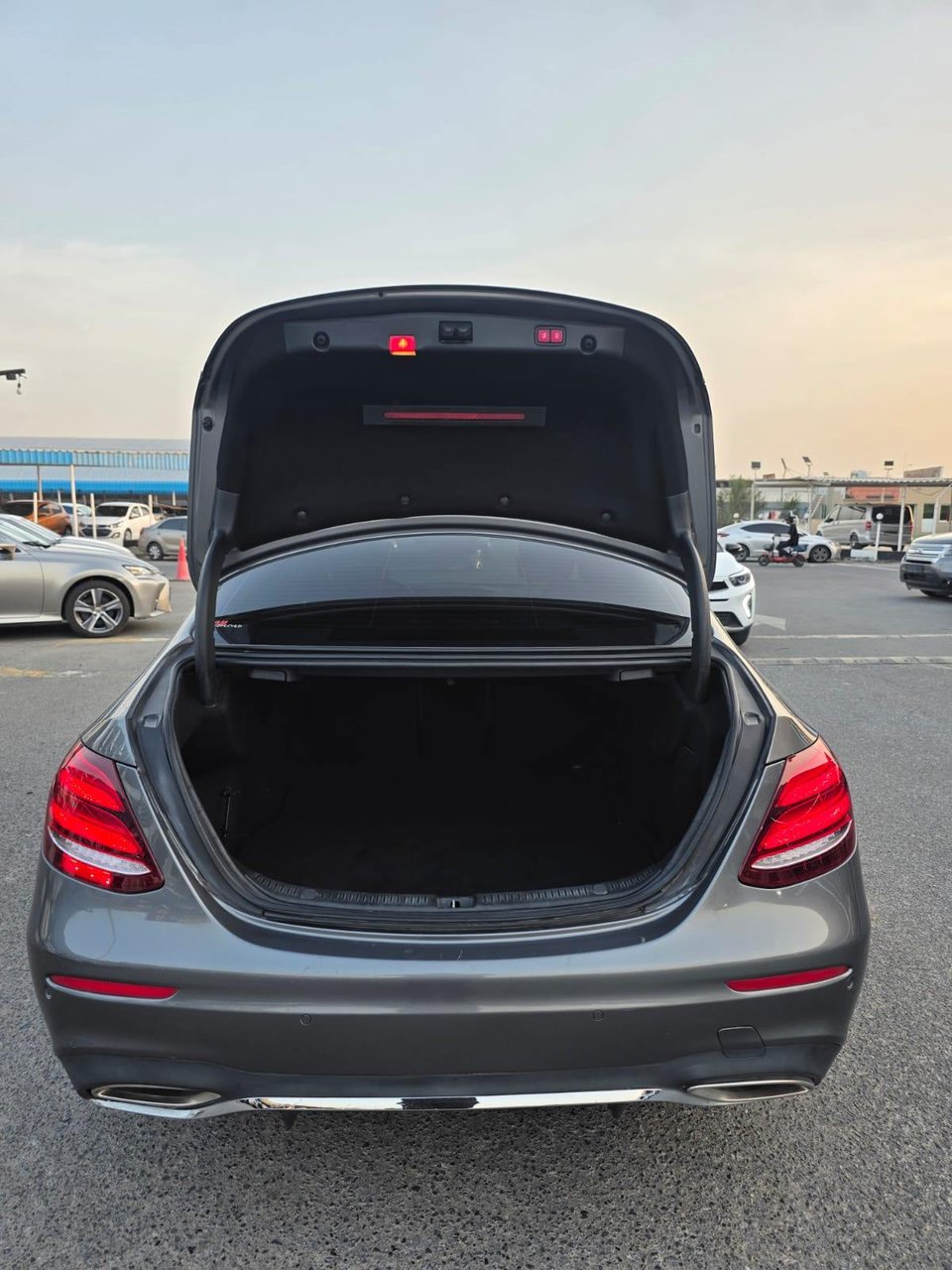 Car Image 2019 MERCEDES E Class 
