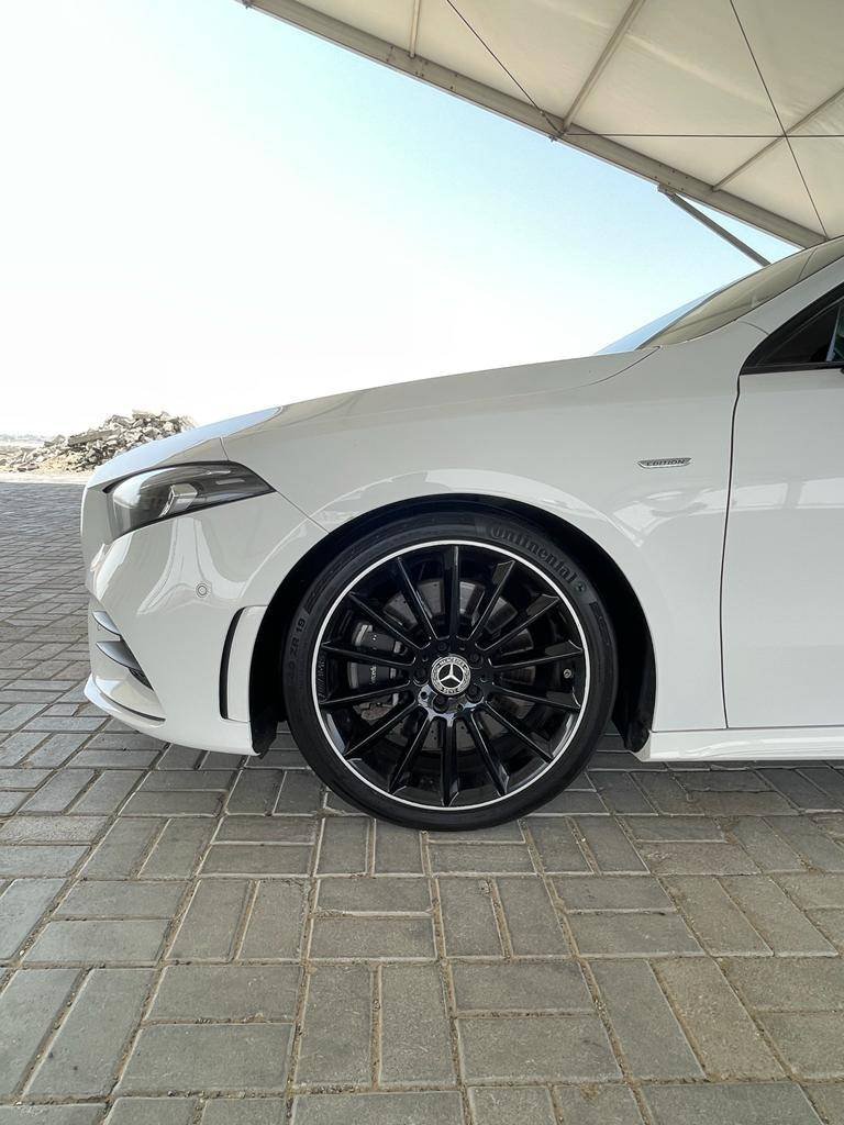 Car Image 2019 MERCEDES A CLASS 