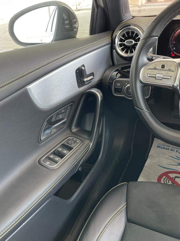 Car Image 2019 MERCEDES A CLASS 