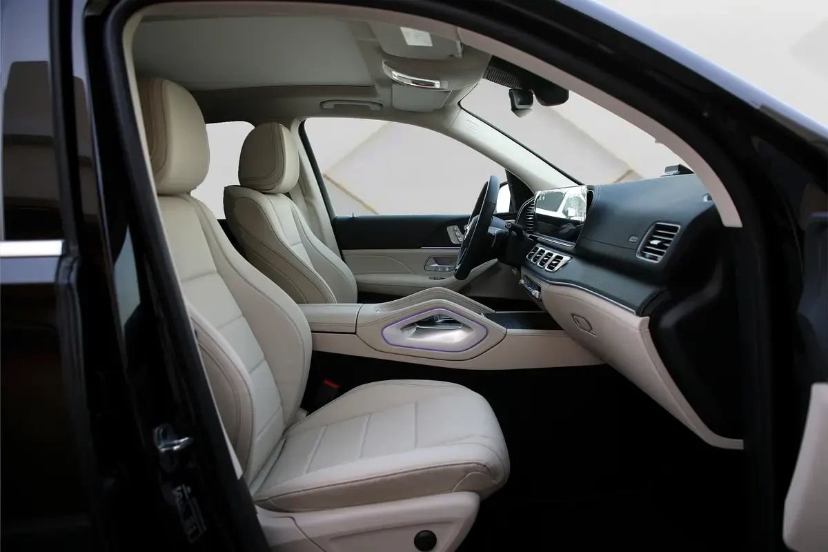 Car Image 2025 MERCEDES GLE CLASS 