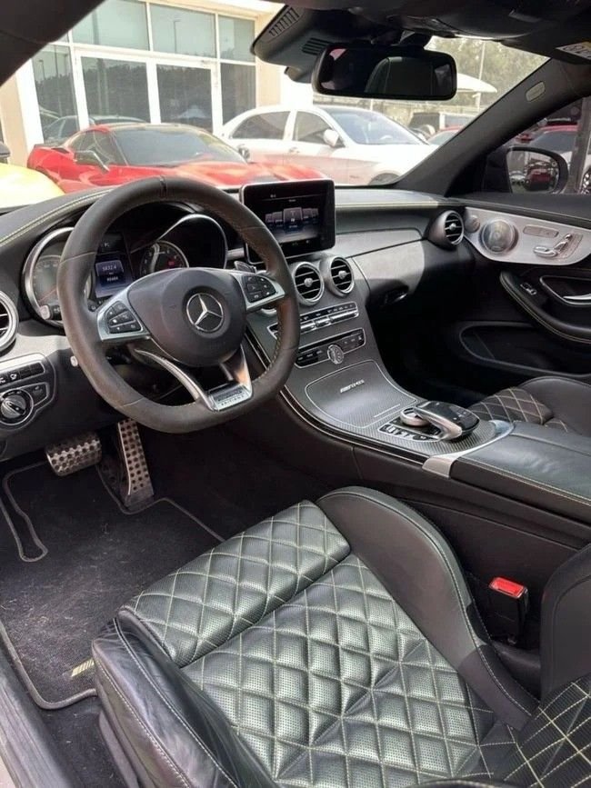 Car Image 2017 MERCEDES C Class 