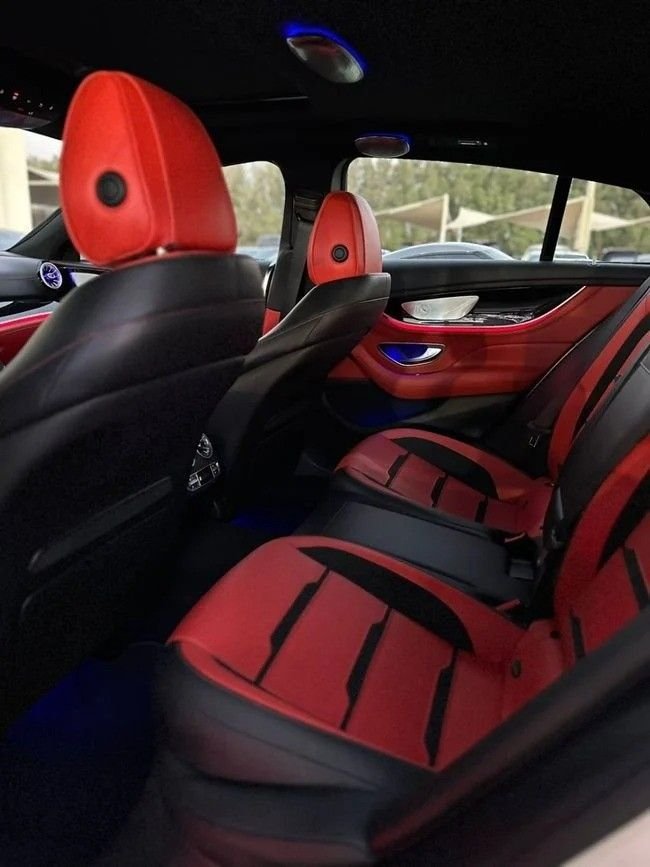 Car Image 2019 MERCEDES GT 