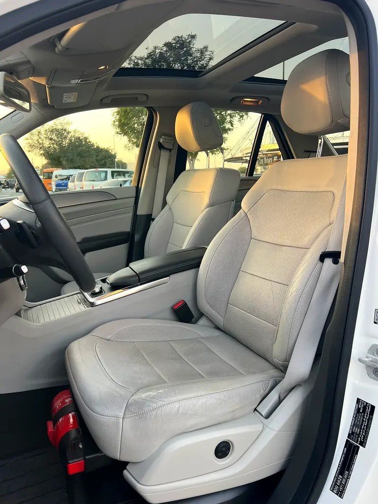 Car Image 2015 MERCEDES M CLASS 