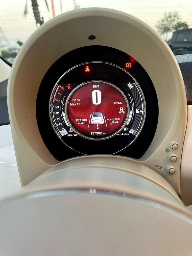 Car Image 2018 FIAT 500 