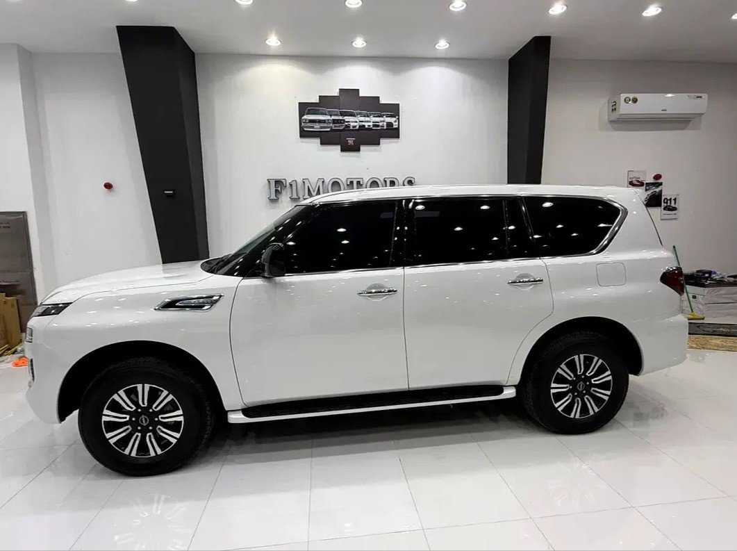 Car Image 2023 NISSAN PATROL 