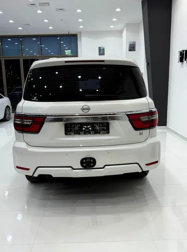 Car Image 2023 NISSAN PATROL 