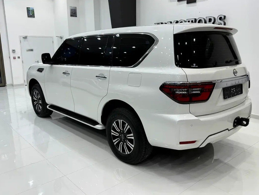 Car Image 2023 NISSAN PATROL 