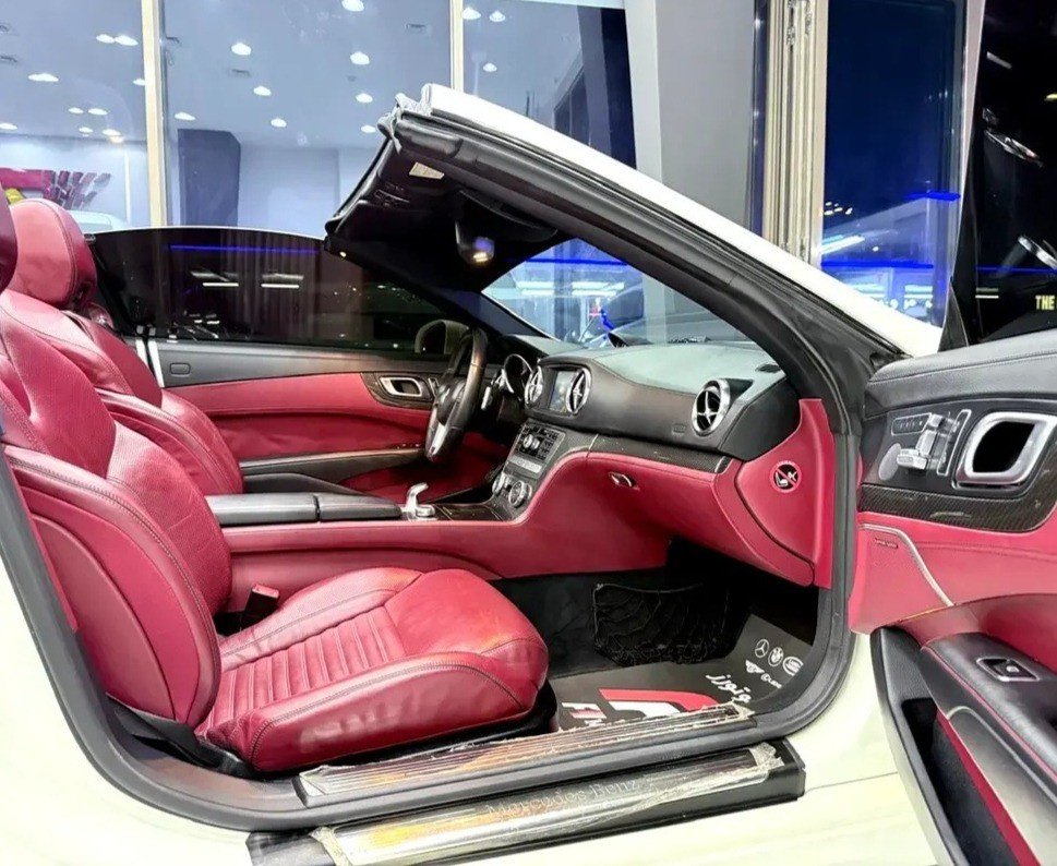 Car Image 2013 MERCEDES SL CLASS 