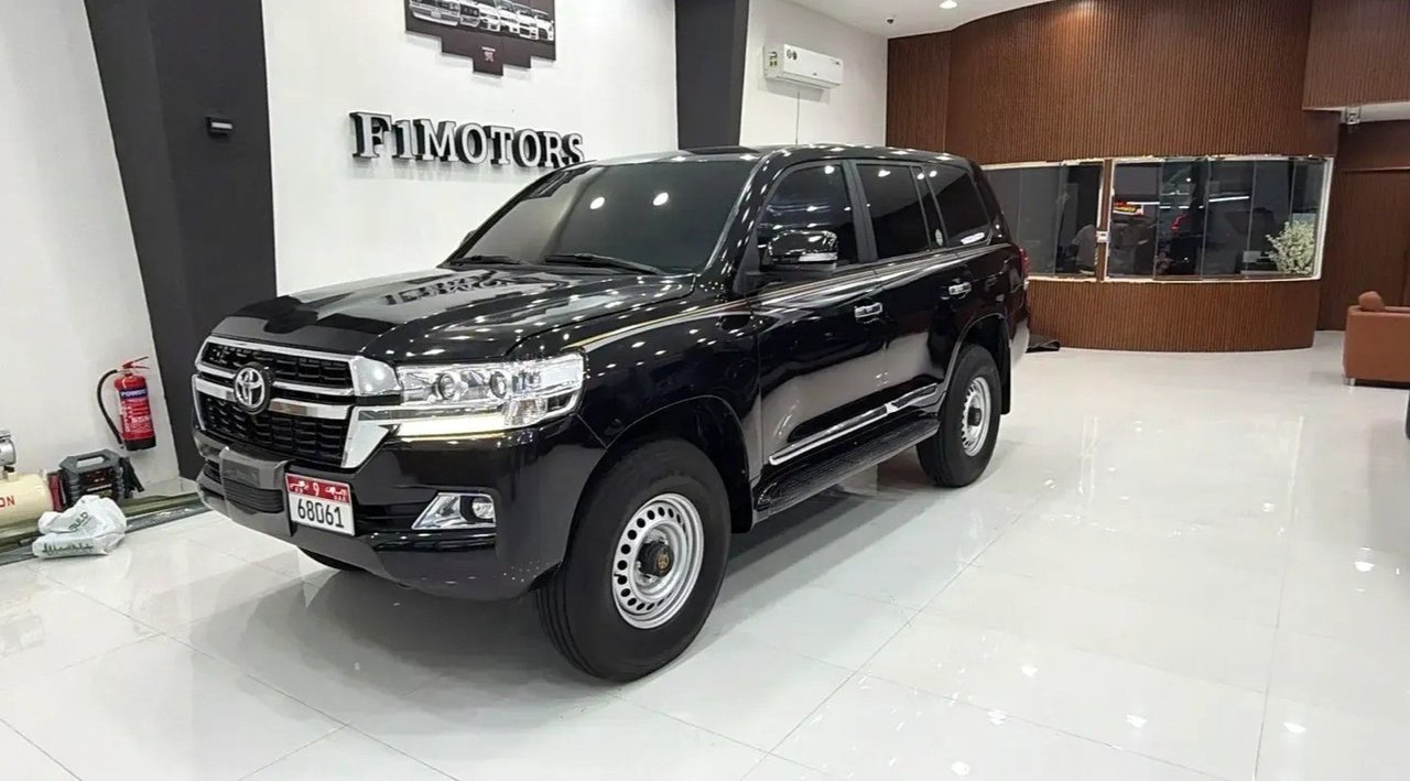 TOYOTA LAND CRUISER  2010