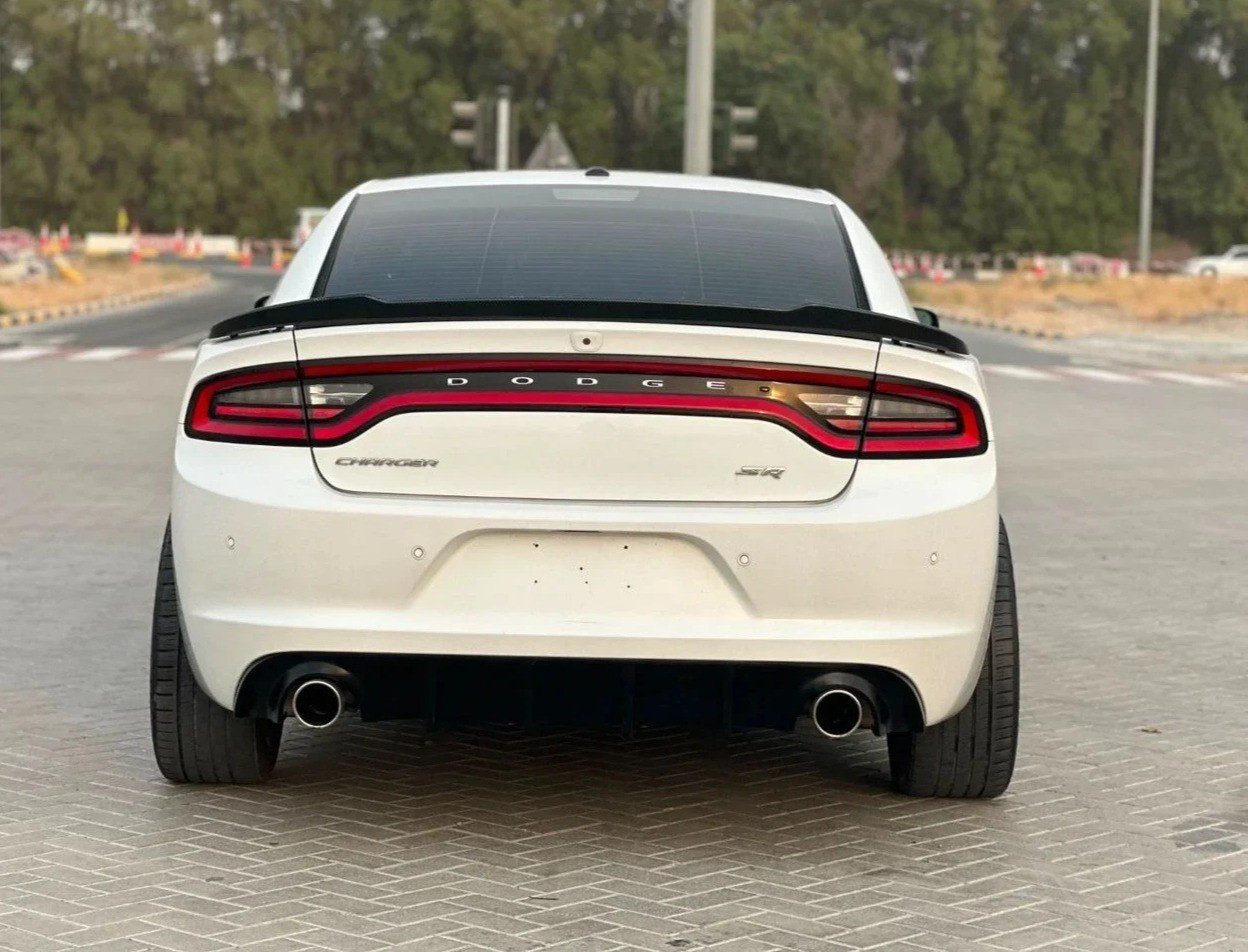 Car Image 2016 DODGE CHARGER 