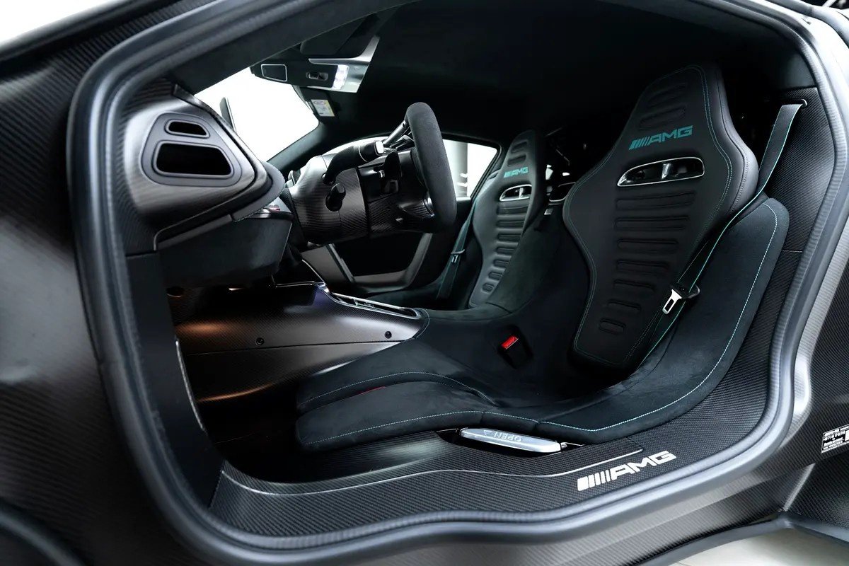 Car Image 2023 MERCEDES AMG ONE 