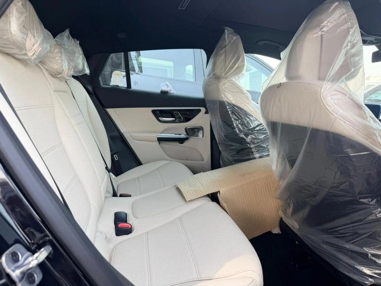 Car Image 2026 MERCEDES GLC CLASS 