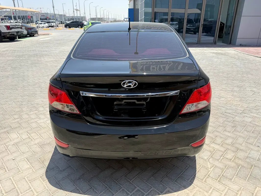 Car Image 2015 HYUNDAI ACCENT 