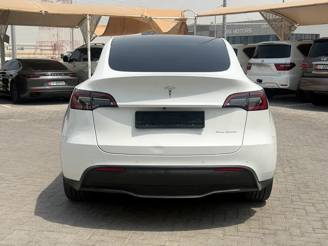 Car Image 2022 TESLA Model Y 