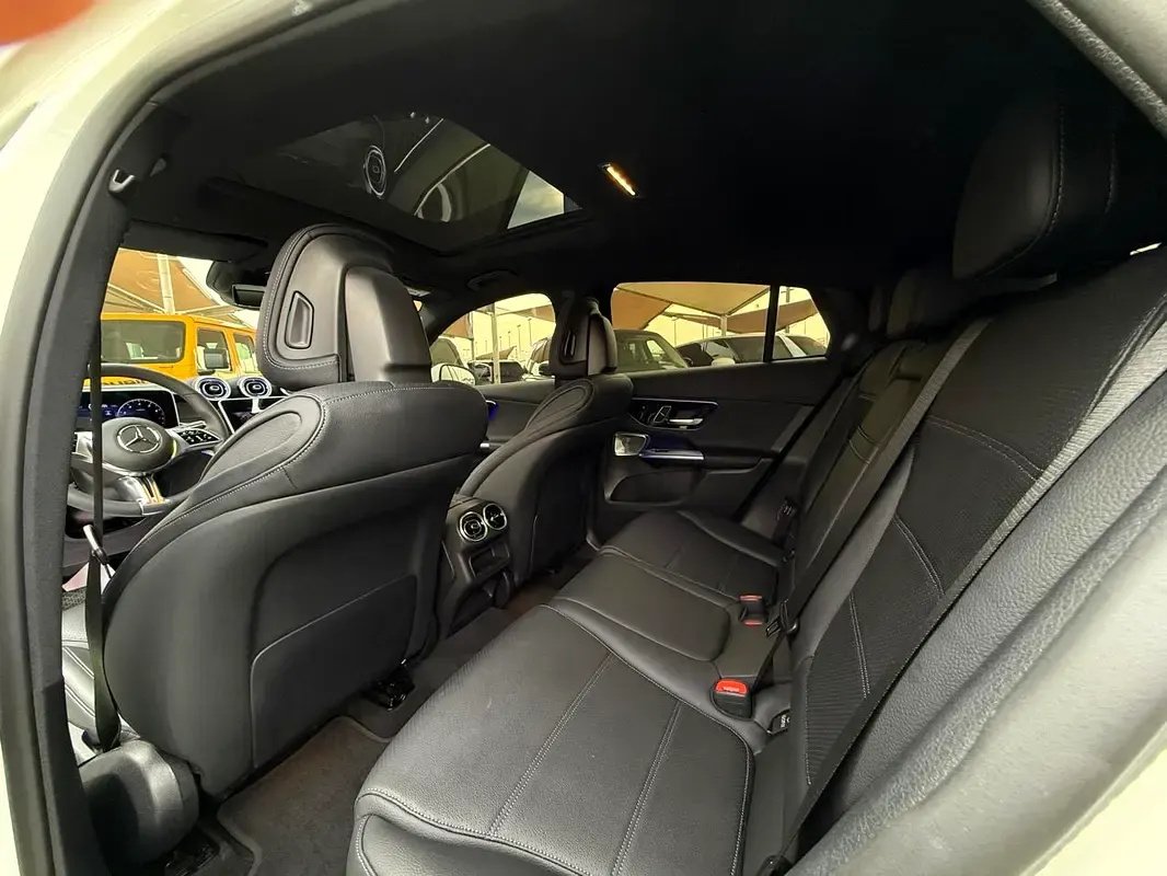Car Image 2025 MERCEDES GLC CLASS 
